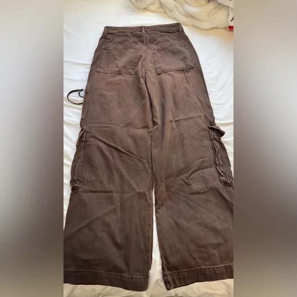 Womens Brown Cargo Pants - Picture 3 of 3